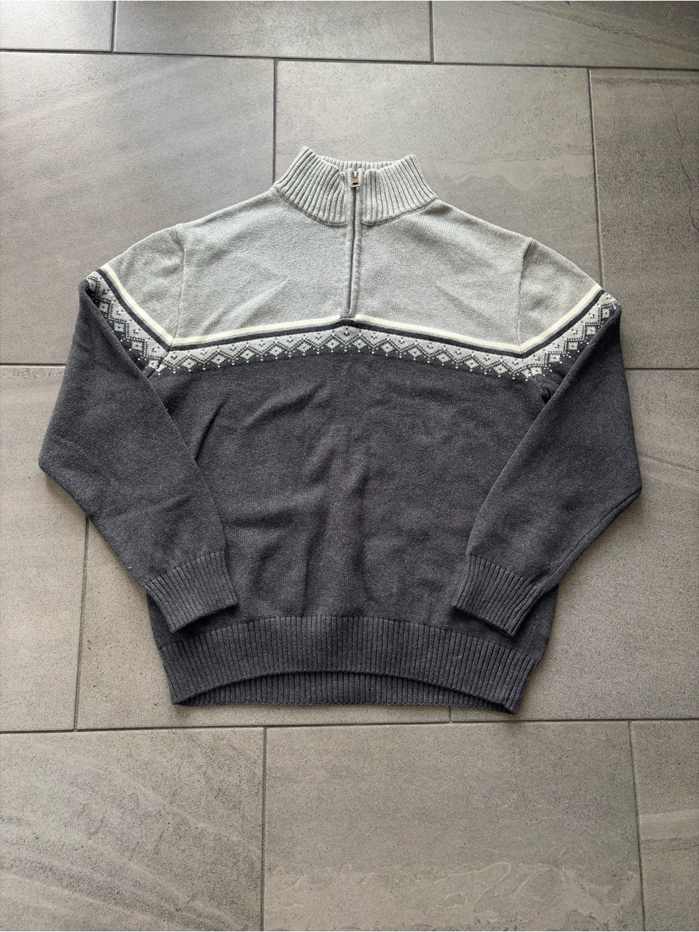 Weatherproof Vintage Holiday Quarter Zip Sweater Men’s L Gray Fair Isle
